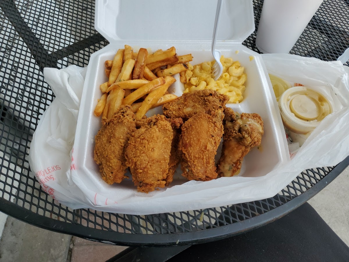 Lorene's Fish & Crab House